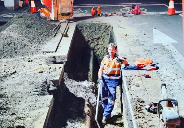 Civil plumbers and Barwon Water upgrading water mains in Ryrie Street in Geelong.